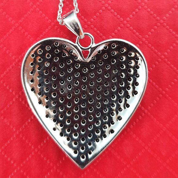 🖤 Elegant Black Spinel 925 Sterling Silver Heart Pendant Necklace🖤 - Picture 4 of 14